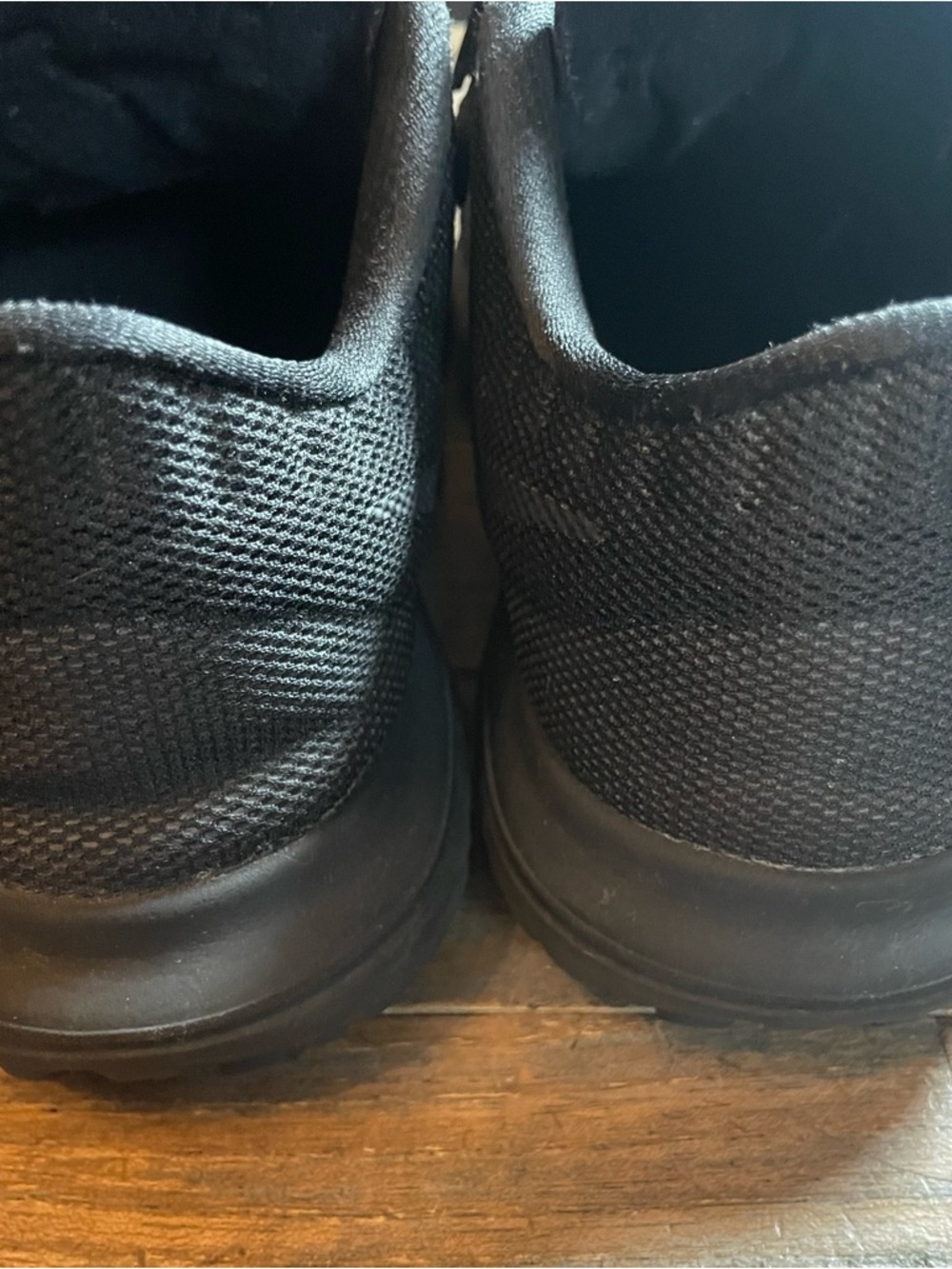 Nike FS Lite Run 2 Sneakers - Picture 10 of 14